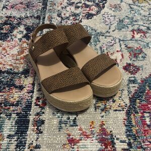 Leopard Print Brown Platform Sandals